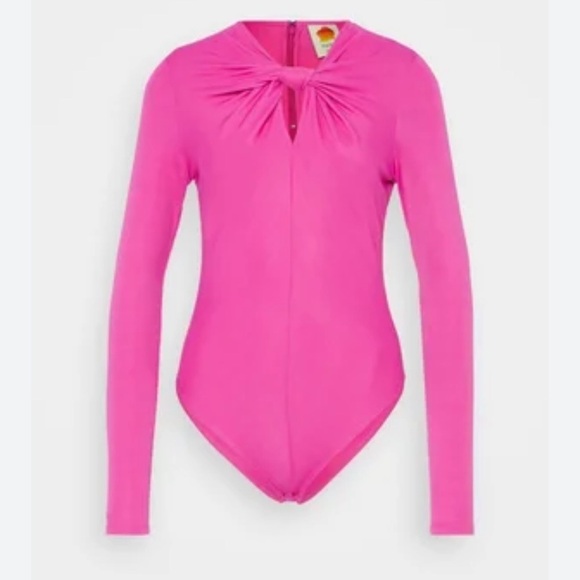 FARM Rio Pink Long Sleeve Body Suit size medium - Picture 2 of 7